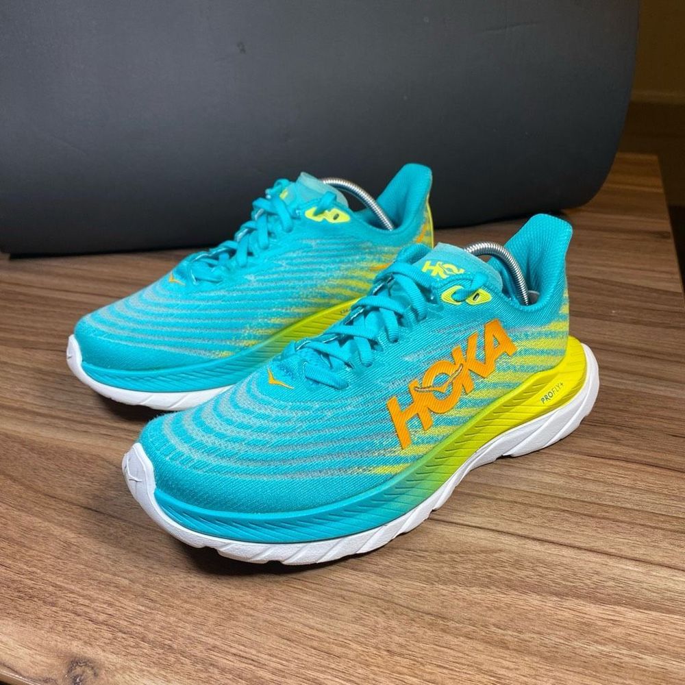 HOKA ONE ONE MACH 5 - Women’s Running Shoes - SIZE 7B